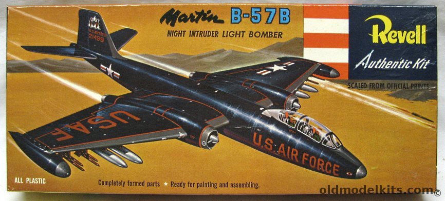 Revell 1/81 Martin B-57B Canberra - Night Intruder Light Bomber 'S' Issue, H230-98 plastic model kit